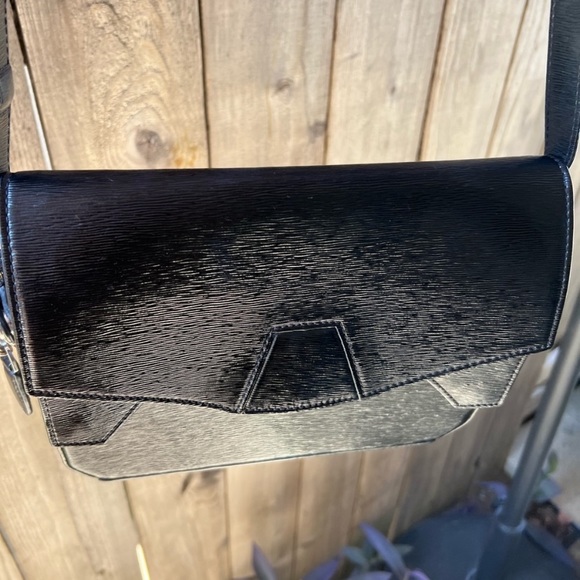 Authentic Alexander Wang  textured patent leather tri fold shoulder bag black! - Picture 4 of 13